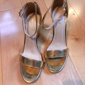 Gold 4 Inch Heel Wedge